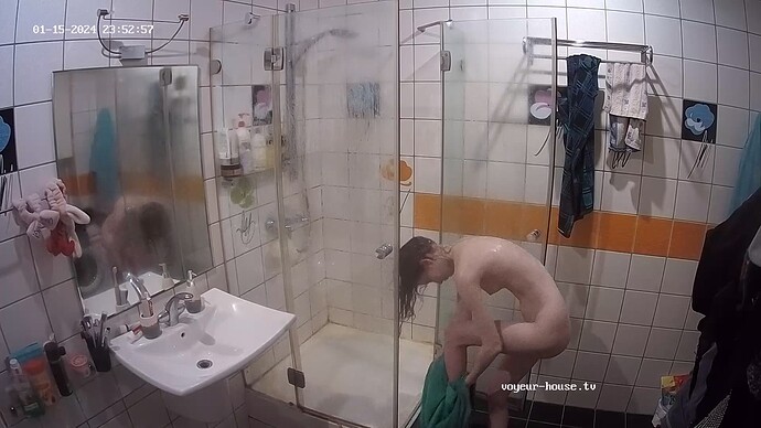 realm52-cam110-1705352508