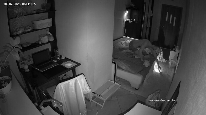 realm169-cam123-1792115116