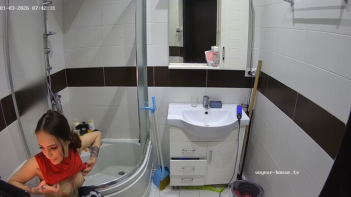 realm6-cam110-1767415914