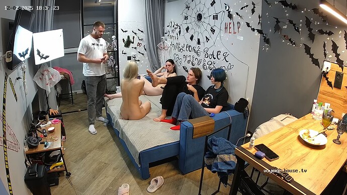 realm94-cam13-1764689881