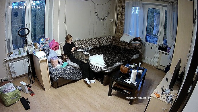 realm7-cam14-1723741798