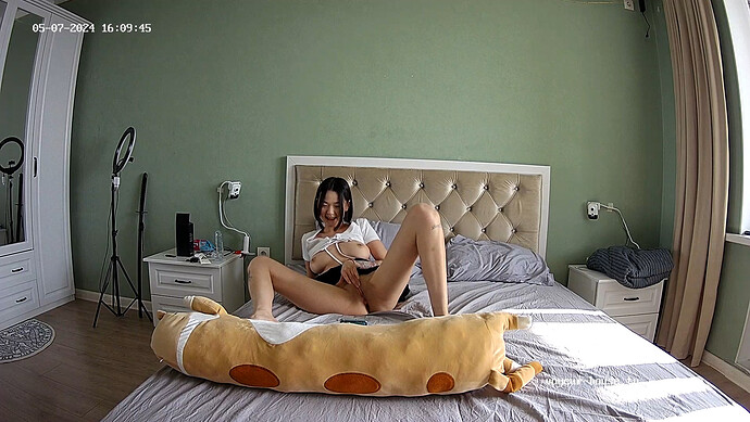 realm36-cam18-1715113159