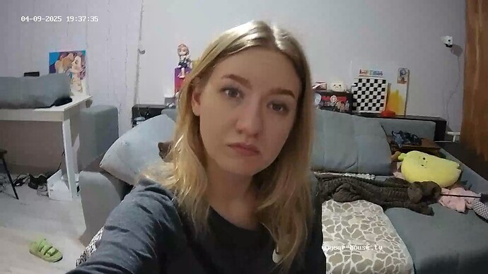 realm64-cam15-1744216789