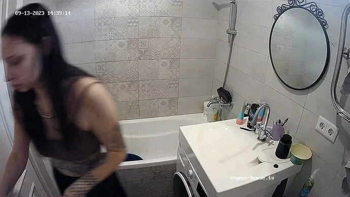 realm53-cam19-1694605846