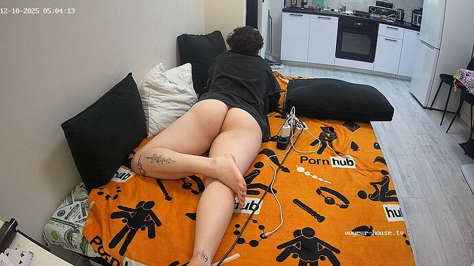 realm5-cam14-1765332632