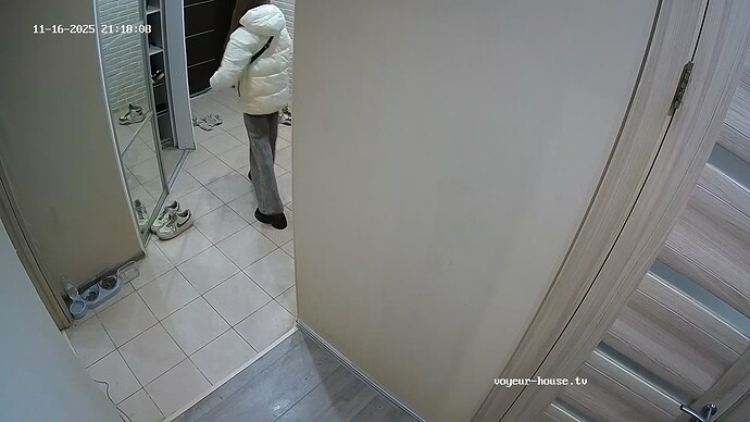 realm62-cam111-1763331426