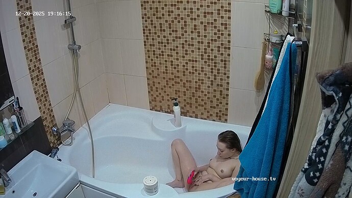 realm62-cam110-1766254246