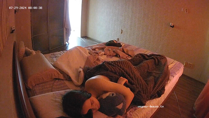 realm69-cam17-1722226153