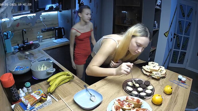 realm94-cam12-1761929317