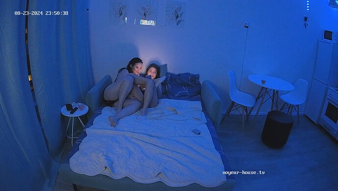 realm2-cam15-1724452094