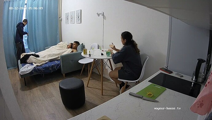 realm2-cam12-1723428405