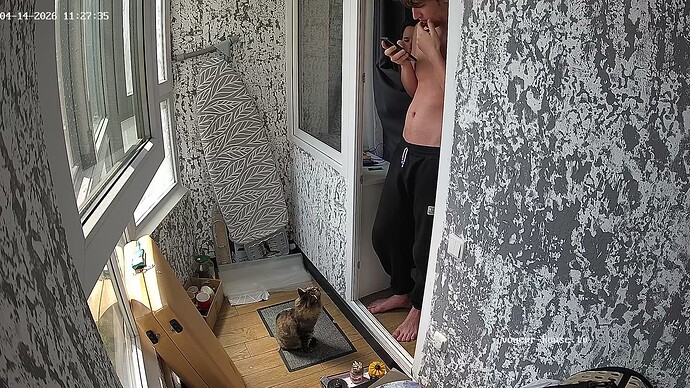 realm42-cam111-1776163133