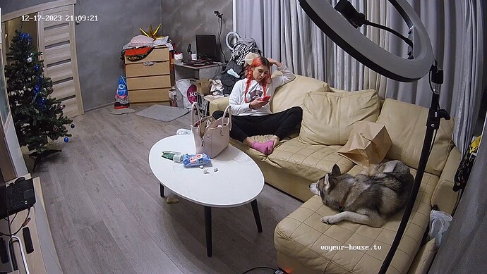 realm62-cam13-1702836594