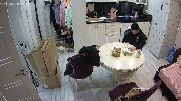 realm123-cam11-1769434714