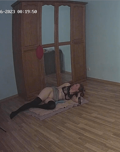 Screenshot 2023-06-15 at 17-20-46 Kitchen camera at Jakar & Lilka reallifecam apartment at Voyeur House TV (cam11)