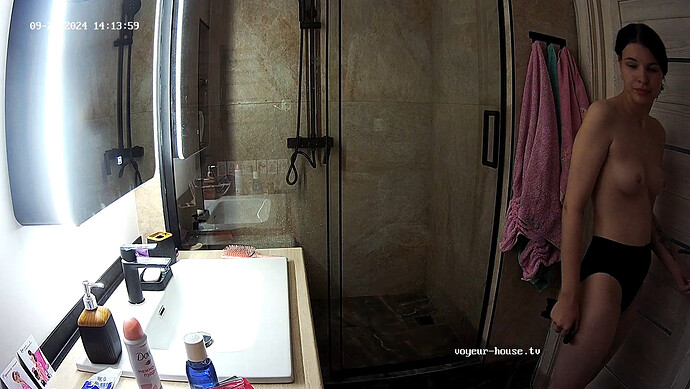 realm79-cam17-1727364993