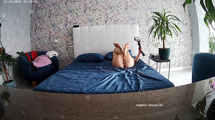 realm35-cam17-1763910684