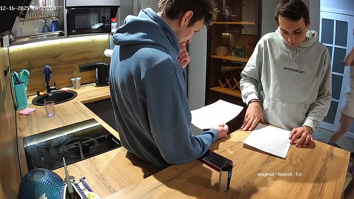 realm94-cam12-1765906236