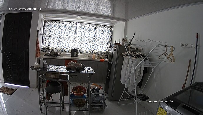 realm121-cam12-1760965749