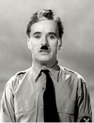 Charlie_chaplin_250104_the_great_dictator