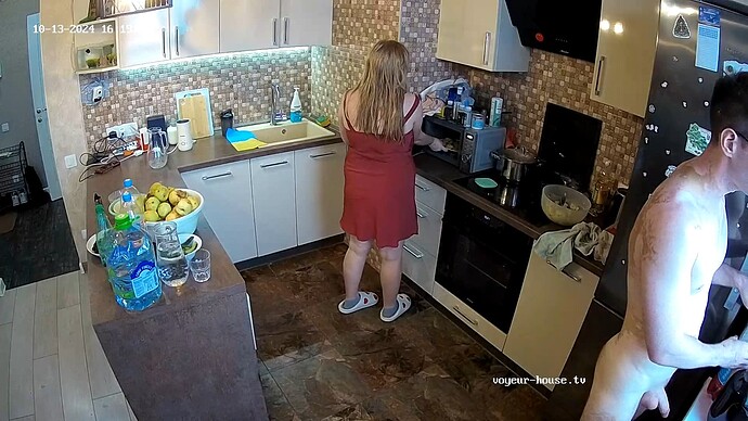 realm28-cam12-1728825739