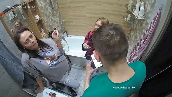 realm18-cam113-1775148789