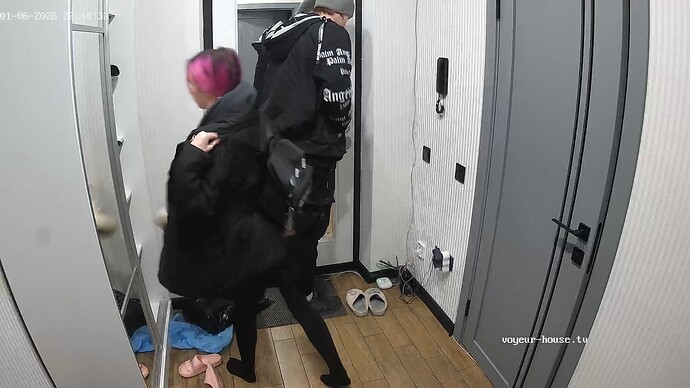 realm42-cam110-1767730917