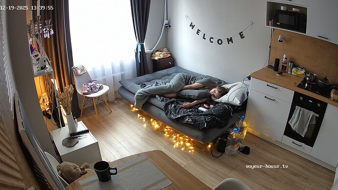 AmeyaLuis-20251219-01