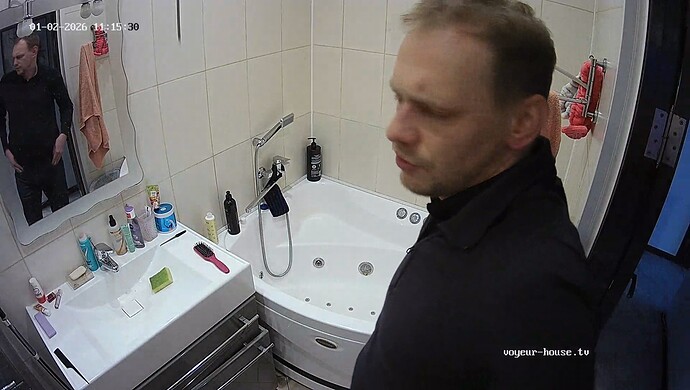 realm64-cam110-1767341940