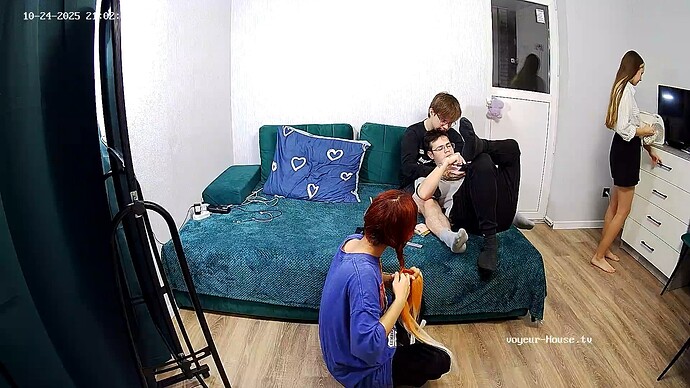 realm107-cam15-1761329027