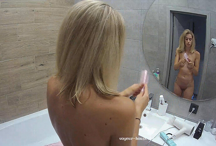 Screenshot 2023-07-29 at 08-19-59 Bathroom camera at Amelie & Lucas reallifecam apartment at Voyeur House TV (cam19)