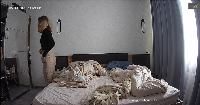 Screenshot 2023-05-13 at 13-02-10 Guest bedroom camera at Sophia Elon Claudia reallifecam apartment at Voyeur House TV (cam110)