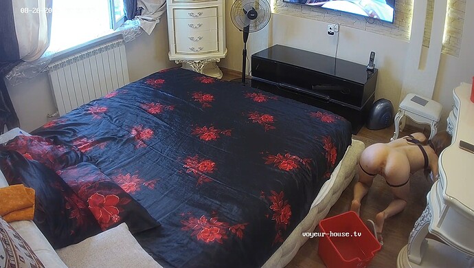 realm102-cam19-1756218959