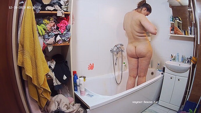 realm75-cam18-1703990381