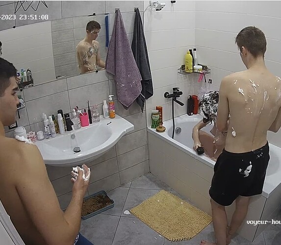 Screenshot_20231103_195147_Adblock Browser