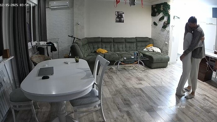 realm126-cam13-1765759868