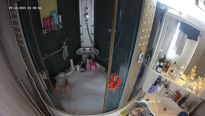 realm110-cam113-1757620176