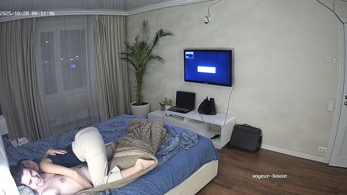 realm106-cam15-1761599679