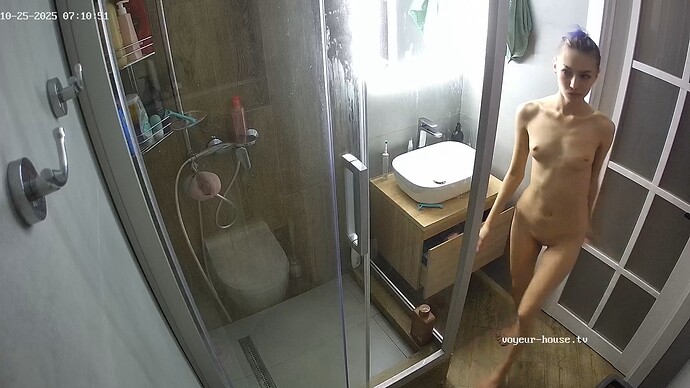 realm94-cam19-1761366005