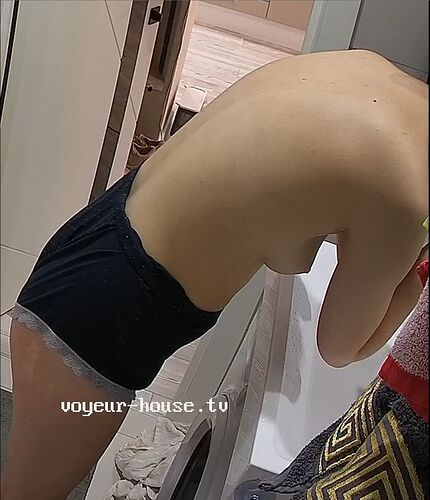 Izzy_251118_tities_bathroom_@_Swera_realm56_01