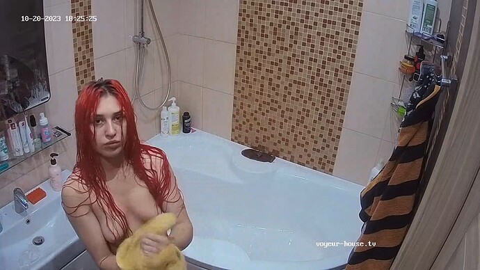 realm62-cam110-1697834920