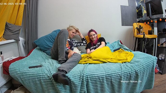 realm42-cam14-1764979488