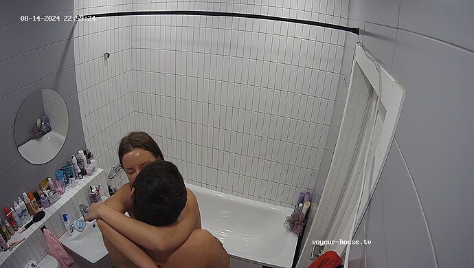 realm2-cam110-1723665597