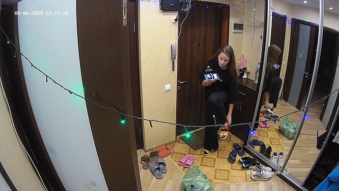 realm37-cam113-1722976802