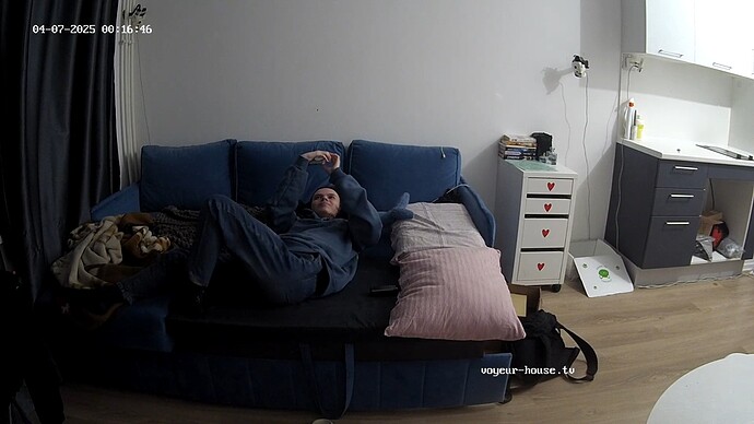 realm69-cam13-1743974357