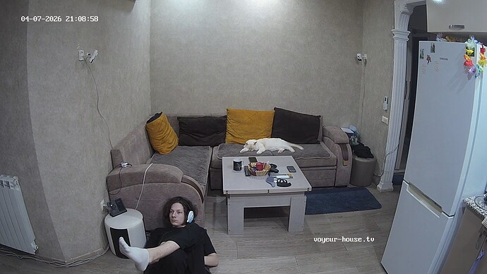 realm154-cam14-1775581776