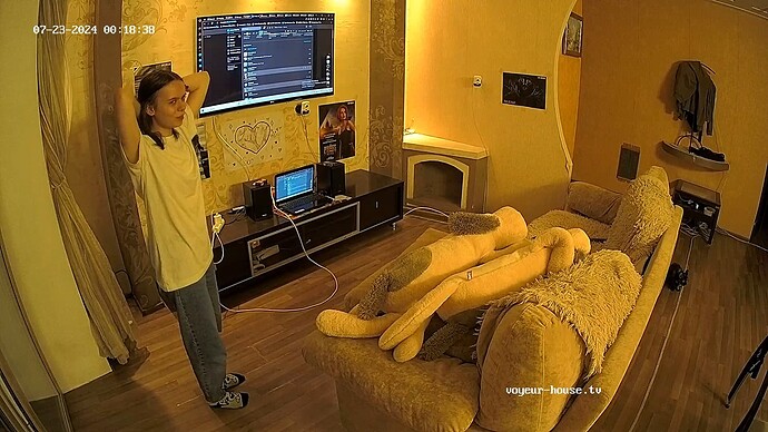 realm69-cam13-1721679516