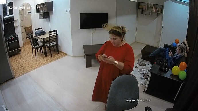 realm42-cam13-1733497565