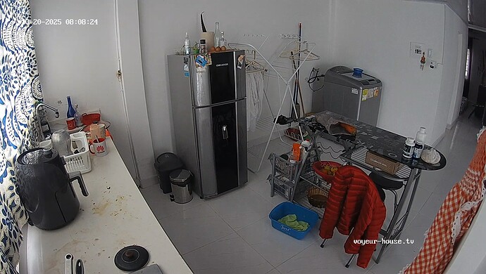 realm121-cam11-1760965744