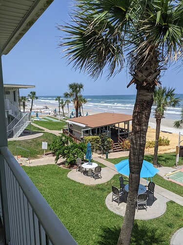 PXL_20230821_175147828